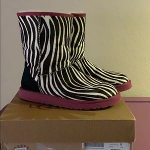 Super cute Zebra Uggs